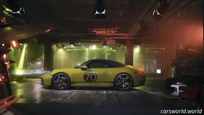 El Porsche 911 Spirit 70 Revive una Joya de la década de 1970: Un Interior Pasha