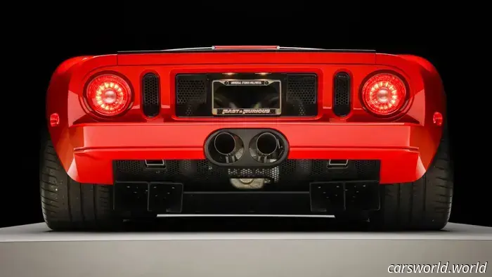 Puoi comprare la Ford GT del 2005 di Paul Walker.