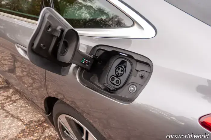 2025 Audi A6 E-Tron Sportback Reseña: Revolución de la tracción trasera en la casa de Quattro