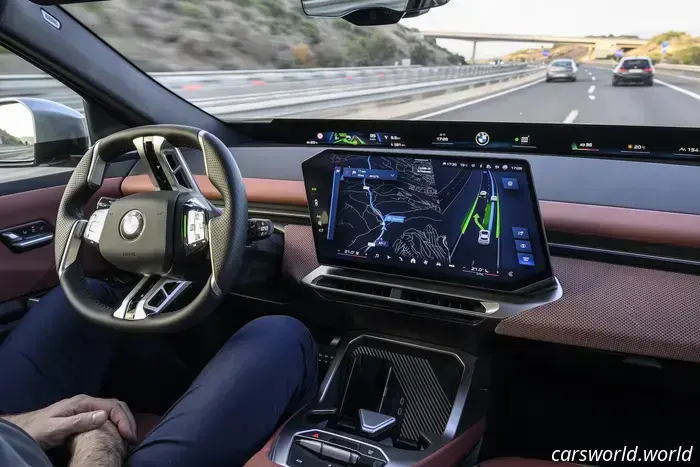 2027 BMW iX3 — Prima prova su strada: migliore del miglior modello BMW