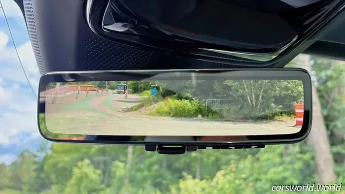 2026 Polestar 4: Primeras impresiones de manejo — Enfocándose completamente en el diseño.