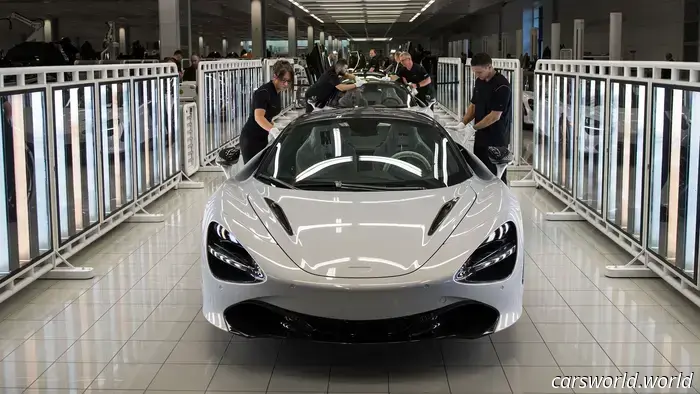 McLaren afferma che una produzione al di fuori del Regno Unito non è da escludere