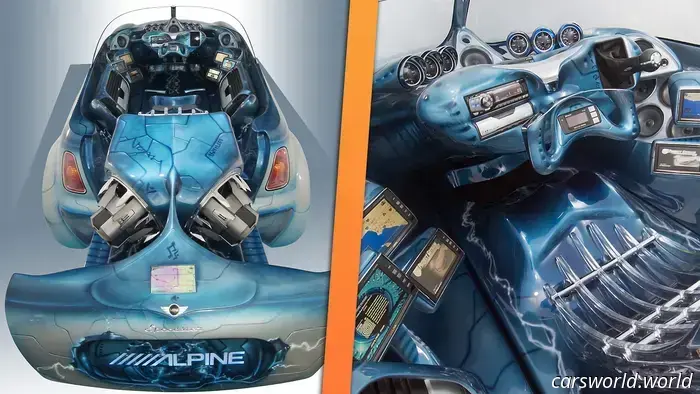 Este Mini Cooper Convertido En una Máscara de Winamp Rodante Es la Última Versión de 2004