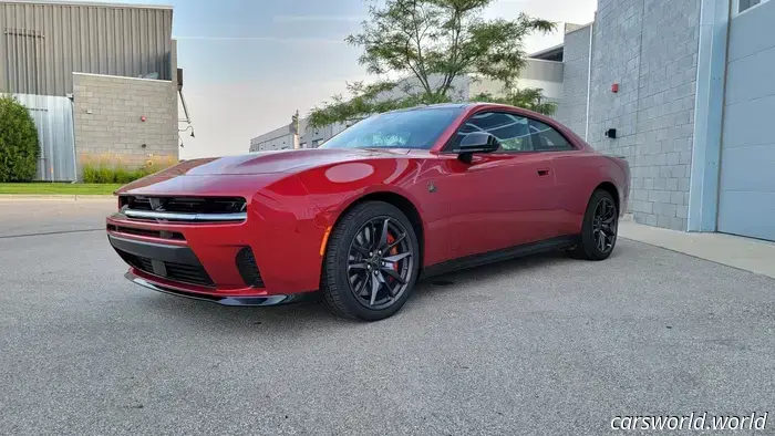 Dodge CEO Nearly Confirms Charger with Hemi V8 Engine