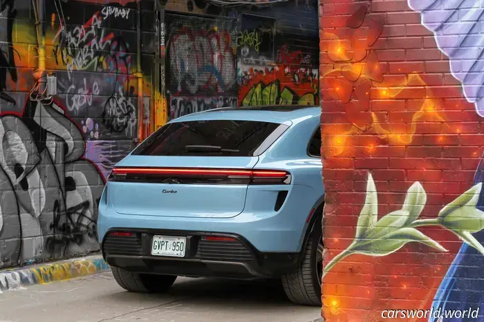 Revisión del Porsche Macan Turbo EV 2025: El Anti-Tesla