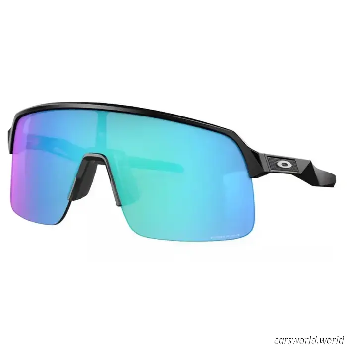 Occhiali Oakley con sconti incredibili proprio da Ace Hardware, solo per oggi