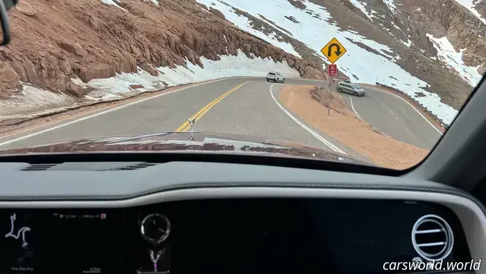 Reseña del Rolls-Royce Cullinan Series II 2025: Por qué escalamos montañas