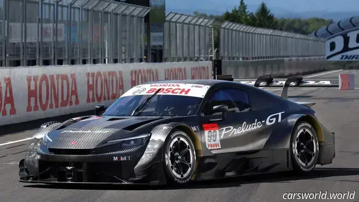 La Honda Prelude sembra pazzesca come un'auto da corsa Super GT da 650 CV