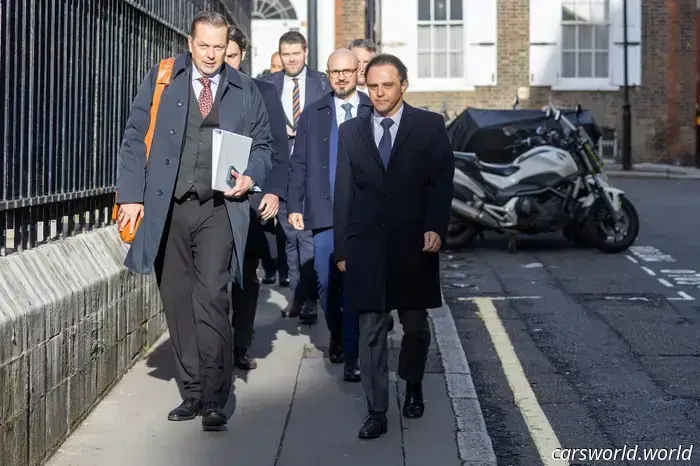 È Felipe Massa, e non Lewis Hamilton, il legittimo vincitore del Mondiale di Formula 1 2008?