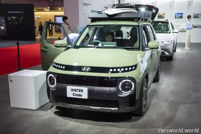 Smettetela di dire che la Toyota Land Cruiser FJ è troppo piccola per l'America.