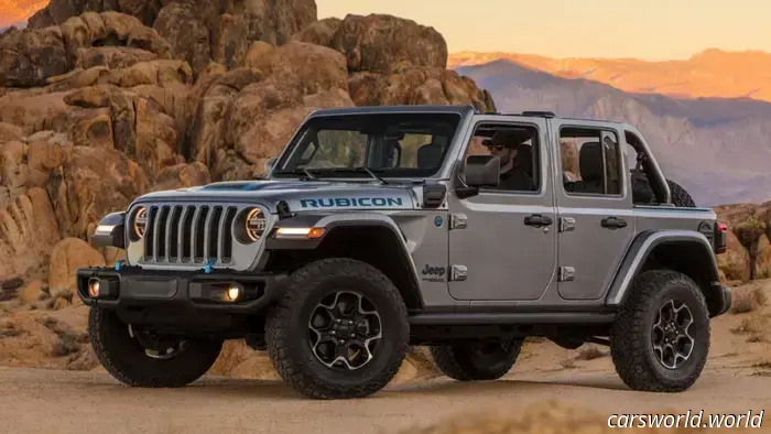 Propriétaires de Jeep Wrangler 4xe toujours en attente de réponses une semaine après qu'une mise à jour ait rendu leurs voitures inaccessibles.