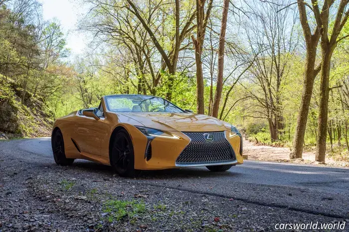 Recensione della Lexus LC 500 Convertibile 2025: Incontra i Tuoi Eroi