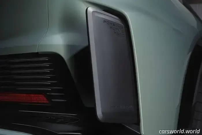 La Porsche Cayenne Electric 2026 è un veicolo elettrico da 111.000 dollari che può ricaricarsi senza fili