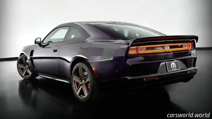 Charger от Dodge на SEMA — изобилие аксессуаров для Sixpack.