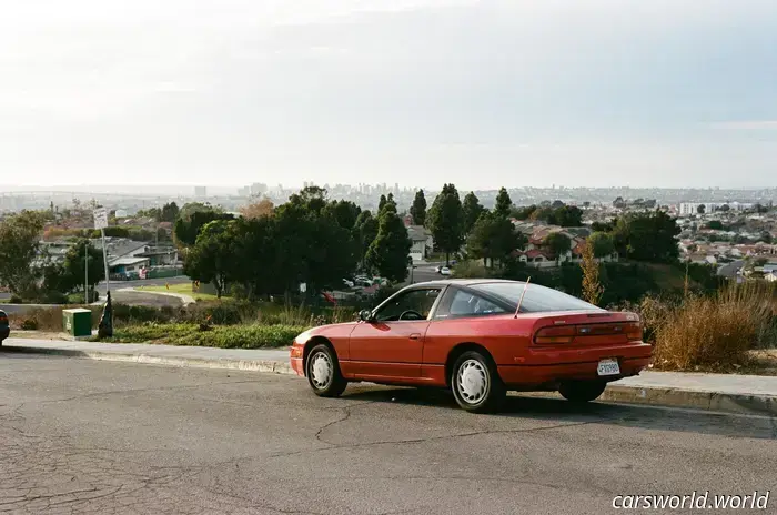 Я нашёл Nissan 240SX, который принадлежал бабушке, и превратил его в свою JDM‑машину мечты.