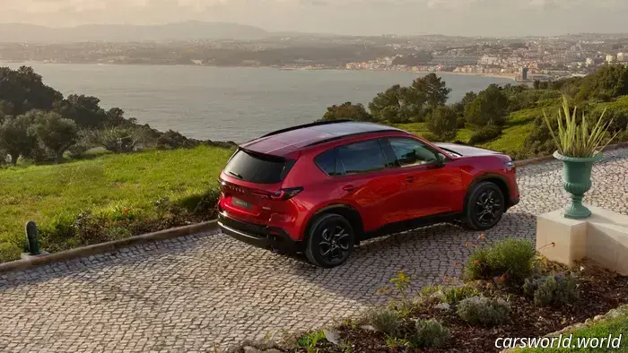Por qué Mazda finalmente cedió y colocó su primera pantalla táctil en el nuevo CX-5