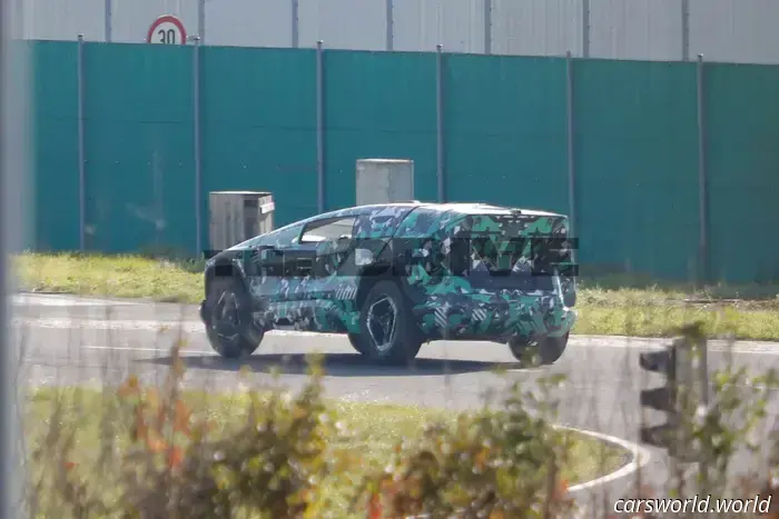 Este prototipo loco de vehículo eléctrico fue construido con dinero del petróleo saudí.