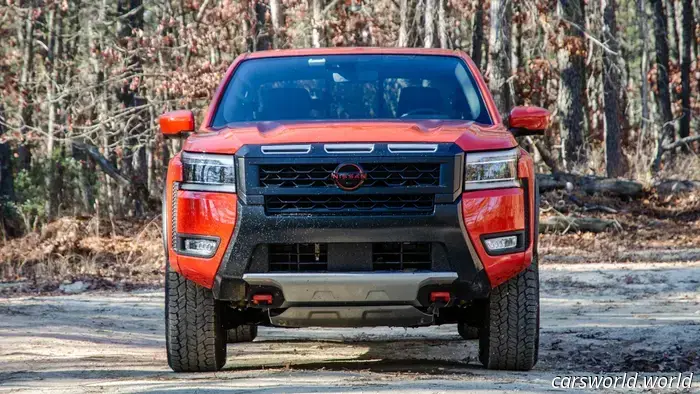 Revisión del Nissan Frontier Pro-4X 2025: Es Mejor Porque es Peor