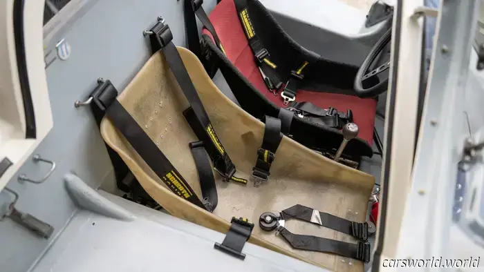 1967 Porsche 910 Available for Sale Highlights How Classic Race Cars Gave Everything for Speed