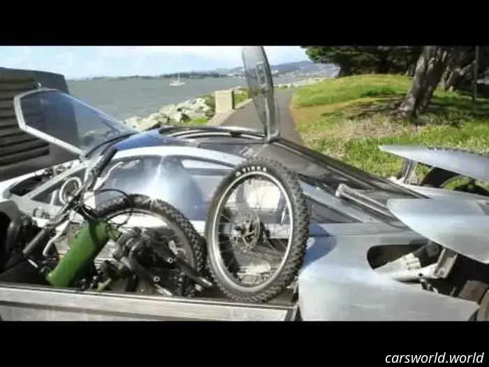 El supercoche anfibio más impresionante de 2012 ha reaparecido, ya que está en venta.