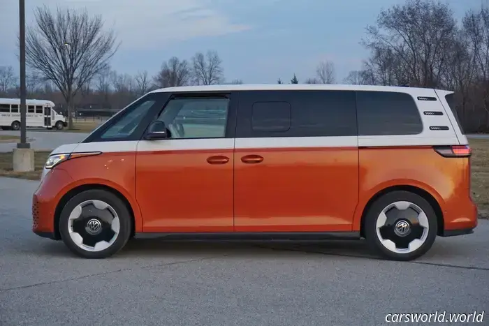 2025 Volkswagen ID Buzz Pro e contro Recensione: Potere dell'amore sulla logica