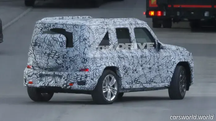 At last: The 'Baby' G-Class from Mercedes-Benz Caught Testing for the First Time