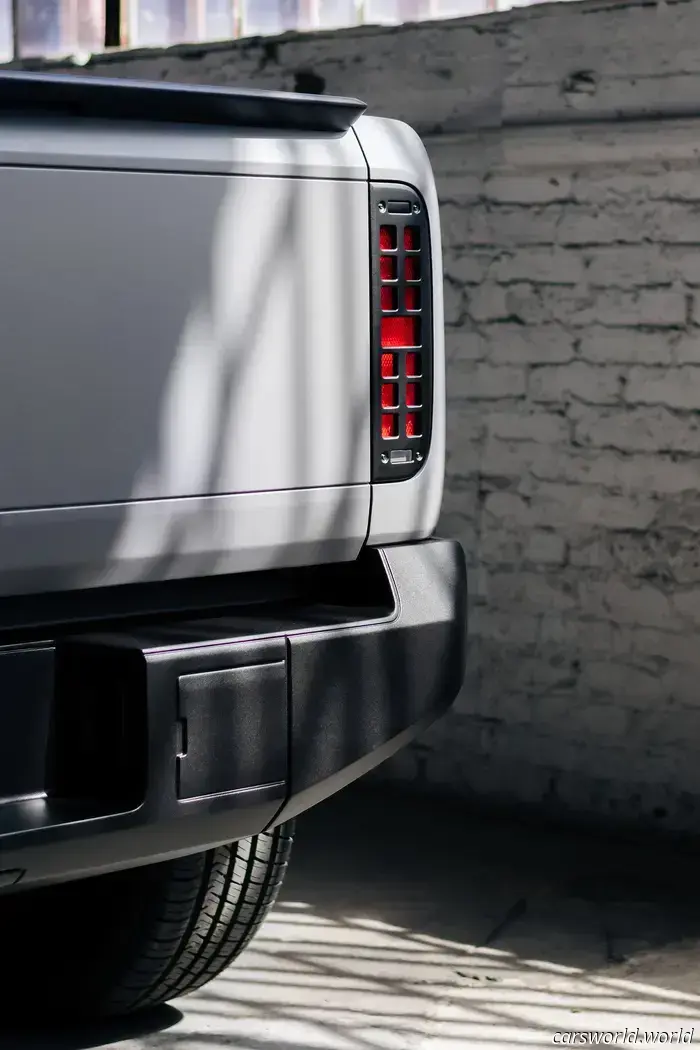 Conozca la Camioneta Slate: Una Camioneta Eléctrica de 2 Puertas y 2 20K Con Ventanas de Manivela y Sin Pantalla Táctil