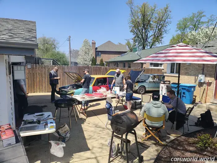 Questo tizio voleva creare la propria auto sportiva. Ora aiuta gli altri a fare lo stesso.