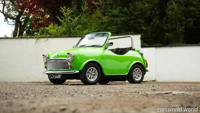 Questo 'Shorty' in vendita vede la Mini originale e ride