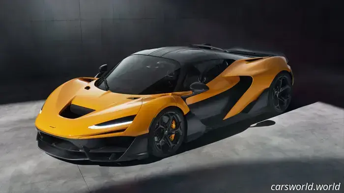 McLaren ha inventato un nuovo nastro in fibra di carbonio per costruire parti ancora più complesse