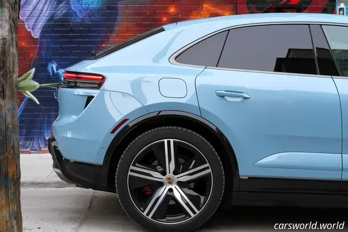 Revisión del Porsche Macan Turbo EV 2025: El Anti-Tesla