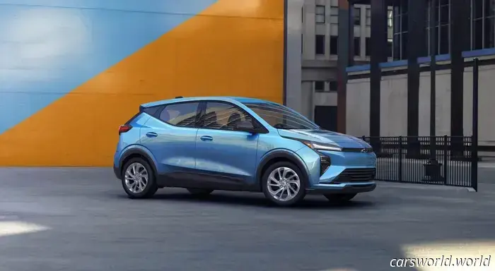 El Chevrolet Bolt 2027 supera al Nissan Leaf y se convierte en el vehículo eléctrico más barato de Estados Unidos