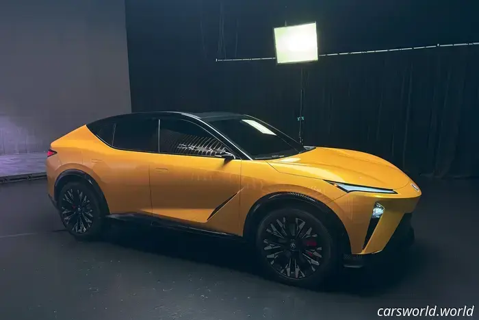 The 2027 Acura RSX is an elevated electric fastback, rather than a homage.