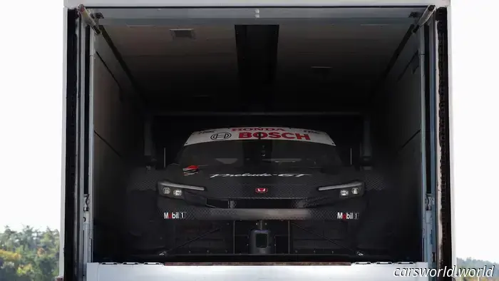 La Honda Prelude sembra pazzesca come un'auto da corsa Super GT da 650 CV