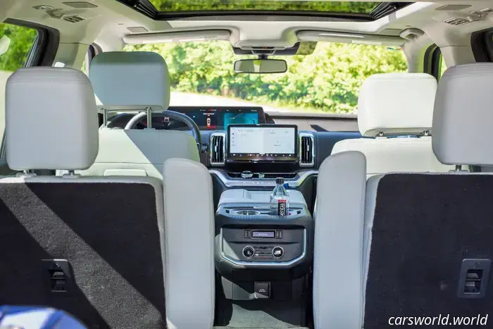 2025 Ford Expedition First Drive Review: A More Robust Competitor for the Tahoe