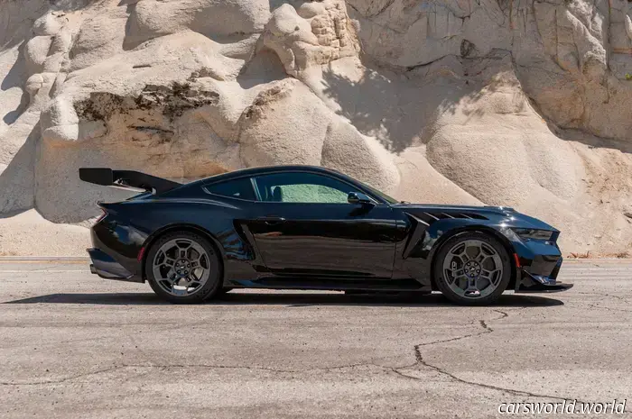 Первый тест‑драйв Ford Mustang GTD 2025 года: какие ощущения от Мустанга за 325 000 долларов