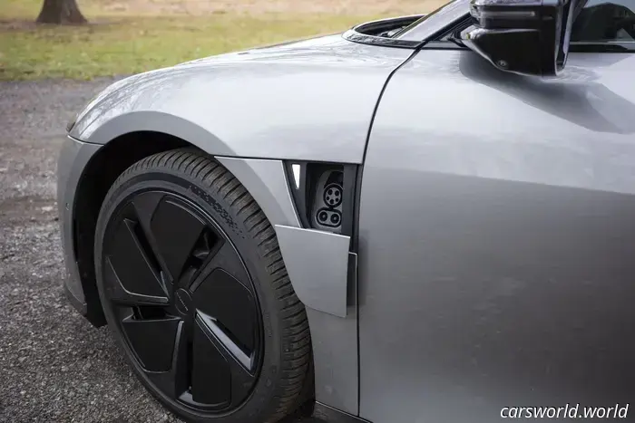 Lucid Air Touring делает так много правильно, что проще простить то, что он делает неправильно. К тому же, ты его видел?