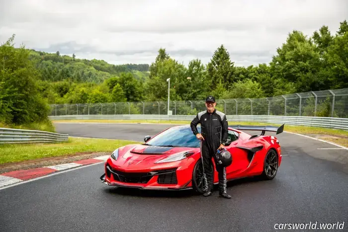 Chevy Corvette ZR1X и ZR1 оба побили рекорд Нюрбургринга у Mustang GTD