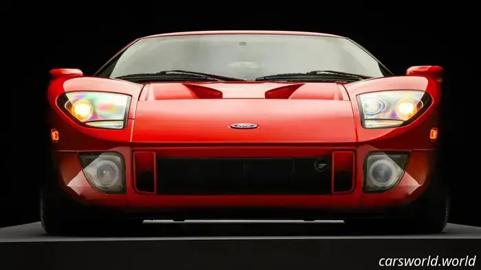 Puoi comprare la Ford GT del 2005 di Paul Walker.