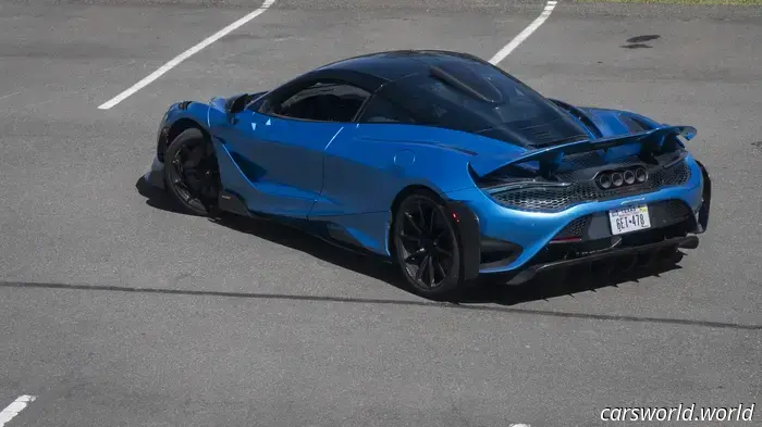 Recensione della McLaren 765LT: perché una Long Tail è più speciale delle altre supercar