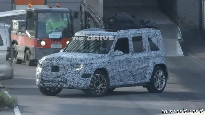 At last: The 'Baby' G-Class from Mercedes-Benz Caught Testing for the First Time