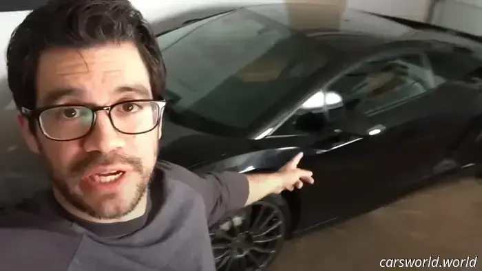 La SEC dice que el youtuber de 'Here in My Garage', Tai Lopez, dirigió un esquema Ponzi.