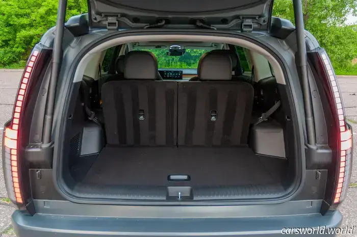 2026 Hyundai Ioniq 9 Review: A Family-Oriented Electric SUV for Tomorrow
