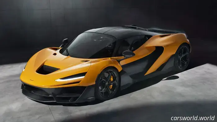 Новый генеральный директор McLaren заявил, что компания не торопится с созданием электромобиля.