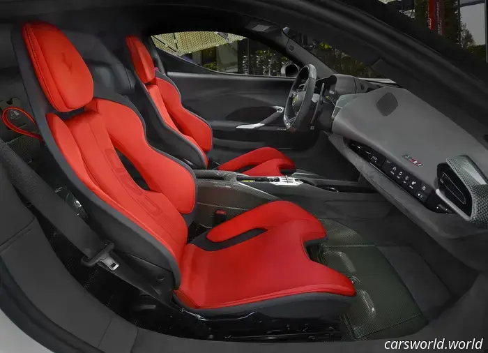 Является ли Ferrari SC40 лучшей данью, чем новый Countach?