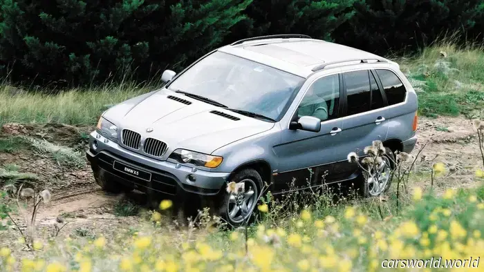 Non solo crossover: i veri SUV sono sull'orlo di un'impennata in stile anni '90.