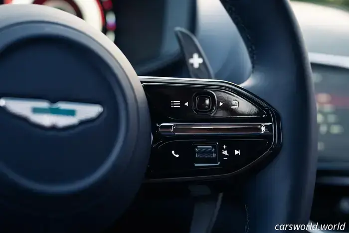 Primera prueba de conducción del Aston Martin DBX S 2026: ¡Excelente, y no solo para un SUV!