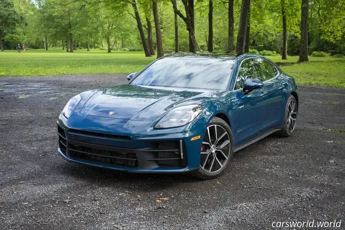 Обзор Porsche Panamera 4S E-Hybrid: главный секрет Porsche