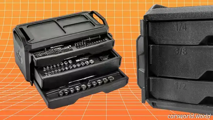 Con solo $99 obtienes un juego de herramientas Husky para mecánicos de 280 piezas, valorado en $200, en la venta anticipada del Black Friday de The Home Depot.