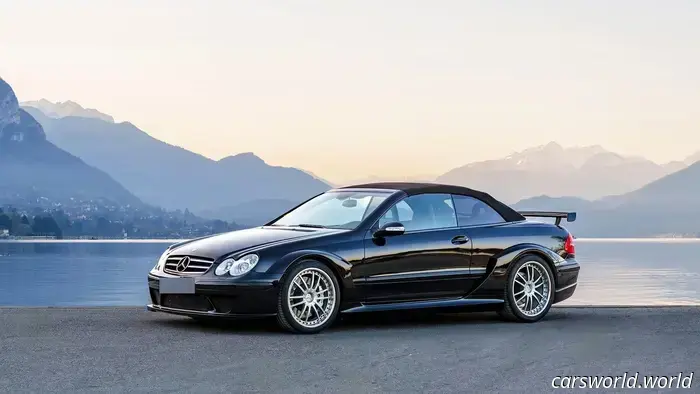 Solo Se Fabricaron 80 Descapotables Mercedes CLK DTM, y Ahora Uno está a la Venta